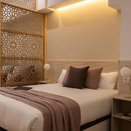 Daire Florit Flats - The Urban Retreat Apartments Ac & Wifi - Near City Centre Valensiya