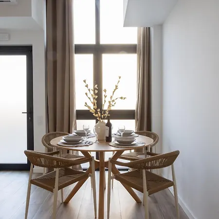 Florit Flats - The Urban Retreat Apartments Ac & Wifi - Near City Centre Valensiya