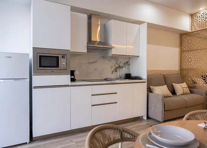 Florit Flats - The Patraix Hood Appartement *